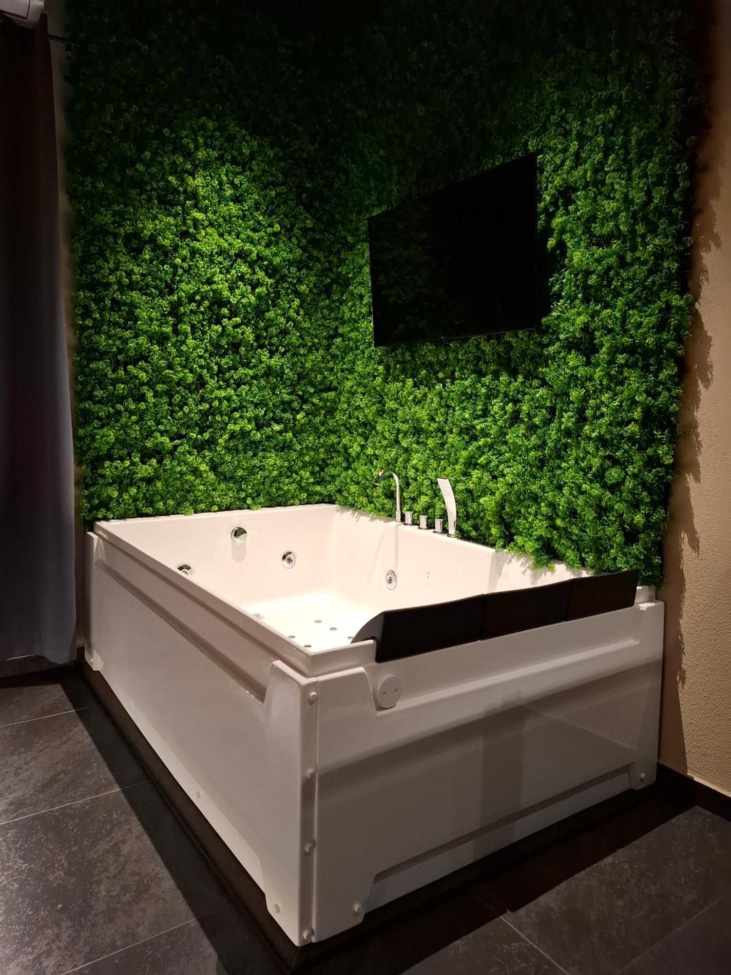 Dark & Light Rooms & Luxury Suites Catania Ngoại thất bức ảnh